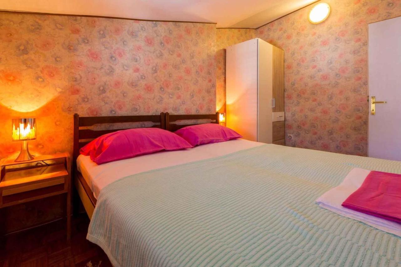 Apartment In Crikvenica 5600 Ngoại thất bức ảnh